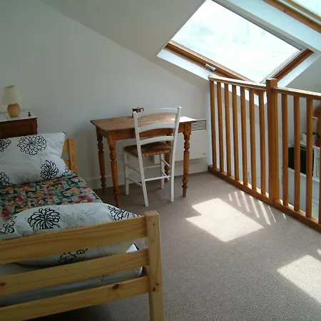 Duplex, Place De La Bastille, 11eme Arrondissement Apartment