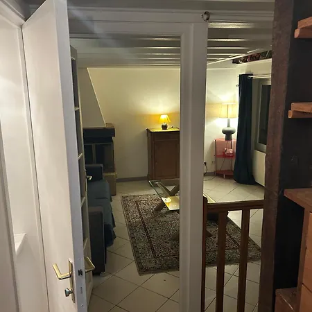 Apartment Duplex, Place De La Bastille, 11eme Arrondissement *
