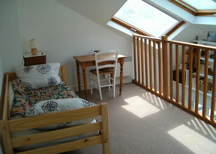 Duplex, Place De La Bastille, 11eme Arrondissement Apartment